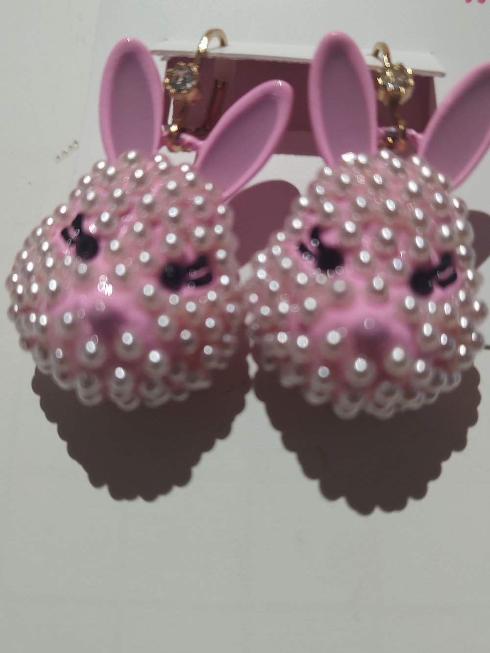 BETSEY JOHNSON Pink Pearl Easter Bunny Statement Earrings NEW - Picture 4 of 5